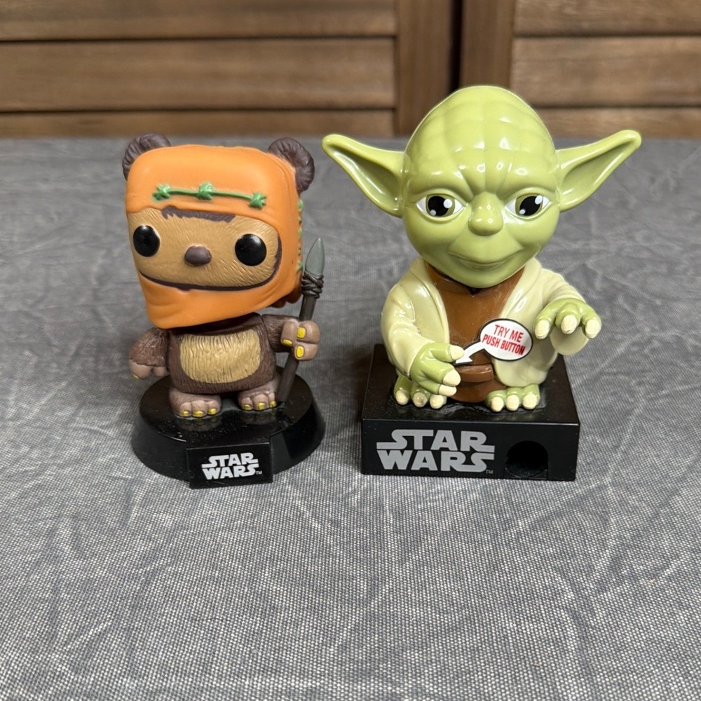 Star Wars Funko Wicket Ewok Bobblehead Galerie Yoda Candy Dispenser Figure Lot